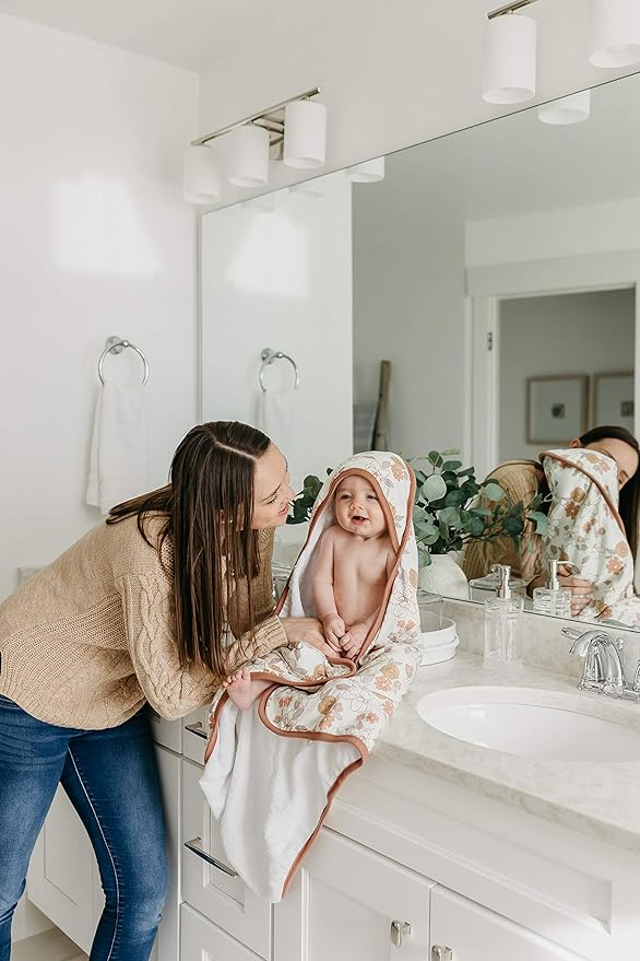 Copper Pearl Hooded Bath Towels Premium Knit/Terry Cloth Baby Towels with Hood, Pockets, and Cool Designs - Great to Gift and Make Bath Time Fun - Baby Bath Towel, Ferra