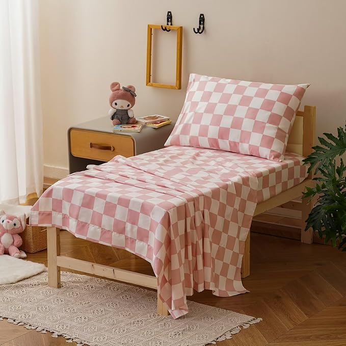 CLOTHKNOW Plaid Toddler Bedding Sets for Grils, 4 Pieces Pink White Grid Checkerboard Pattern, Soft Crib Bed Set Including Comforter, Flat Sheet, Fitted Sheet and Pillowcase, Pink White