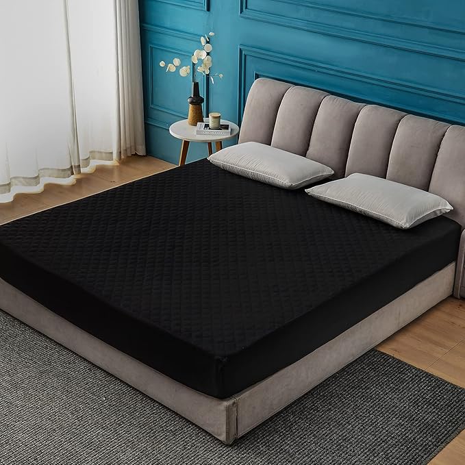 Mecerock Mattress Protector, Quilted Fitted Style, Queen, Waterproof, 18 Inches Deep Pocket, Washable, Black