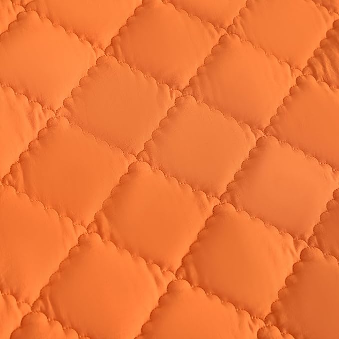 FLXXIE 4 Pieces Toddler Bedding Set, Soft and Breathable Microfiber Crib Sheet Set, Includes Quilted Comforter, Flat Top Sheet, Fitted Sheet, Envelope Pillow Case for Boys and Girls, Orange