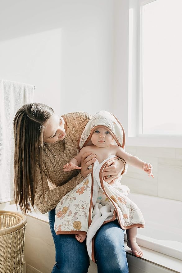 Copper Pearl Hooded Bath Towels Premium Knit/Terry Cloth Baby Towels with Hood, Pockets, and Cool Designs - Great to Gift and Make Bath Time Fun - Baby Bath Towel, Ferra