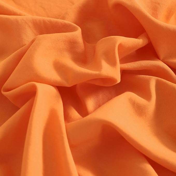 FLXXIE 4 Pieces Toddler Bedding Set, Soft and Breathable Microfiber Crib Sheet Set, Includes Quilted Comforter, Flat Top Sheet, Fitted Sheet, Envelope Pillow Case for Boys and Girls, Orange