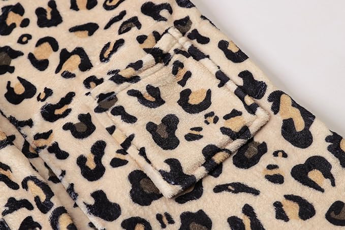 Umeyda Girls Fleece Hooded Robes, Warm Printed Bath Robe for Kids Soft Fuzzy Bathrobe for Gifts