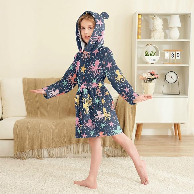 Toddler Baby Hooded Bathrobe for Boys Girls Soft Plush Bath Towel Robe with 2 Pockets for 2-12 Years