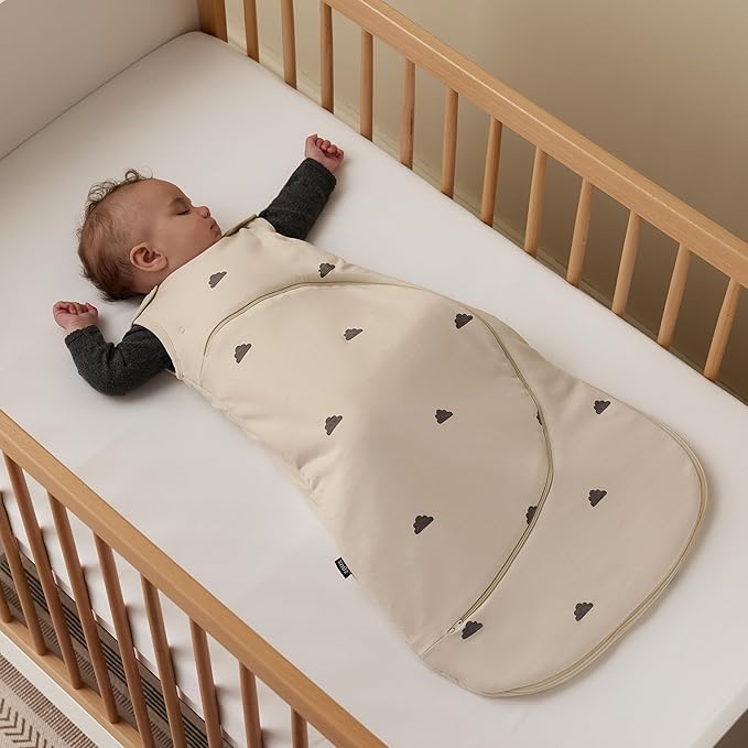 Snuz Baby Sleep Sack with Diaper Zip - Baby Sleeping Bag for Easy Diaper Changes, Super Soft Cotton Sleep Sacks in Summer or Winter Tog with Perfect Fit Poppers, Sand/Cloud, 2.5 Tog 18-36M
