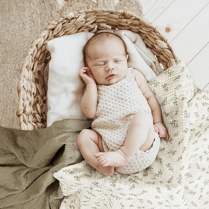lulumoon Baby Muslin Swaddle Blankets: Soft Receiving Blanket for Newborn - Cotton Swaddling Blanket for Neutral 2Pack(Leaf Autumn)