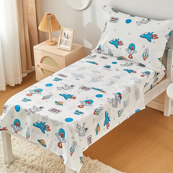 beeweed 2 Sides Design Rocket Toddler Comforter Set, 4 Pieces Space Ship Toddler Bedding Set Boys Girls, Includes Comforter, Fitted Sheet, Flat Sheet & Reversible Pillowcase