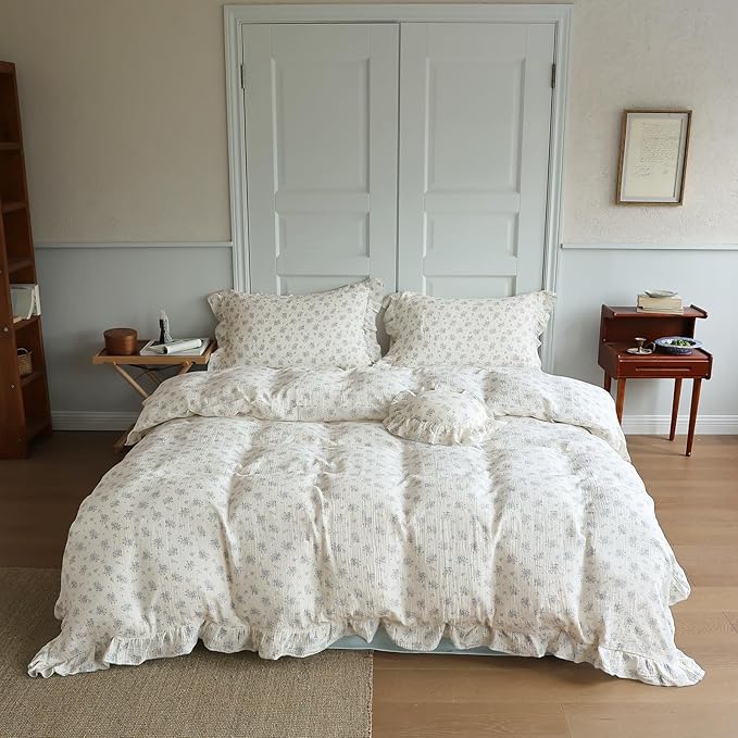 BuLuTu Blue Freesia Pattern Duvet Cover King, 2 Layers Cotton Muslin Quilt Cover with Zipper, Shabby Chic Ruffled Comforter Cover 90"x104" Floral Design Bedding, No Pillow, Machine Wash