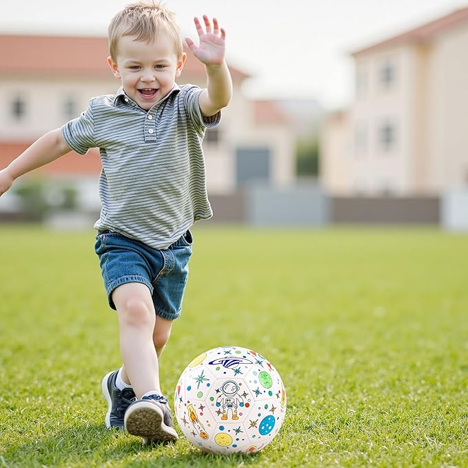 EVERICH TOY Paint Your Own Soccer Ball with Markers, Toddler Arts and Crafts Kits Soccer Gifts for Boys Girls, Size 3 Astronaut Toys Coloring Custom Soccer Ball Birthday Gifts for Kids 3 4 5 6-8 8-12