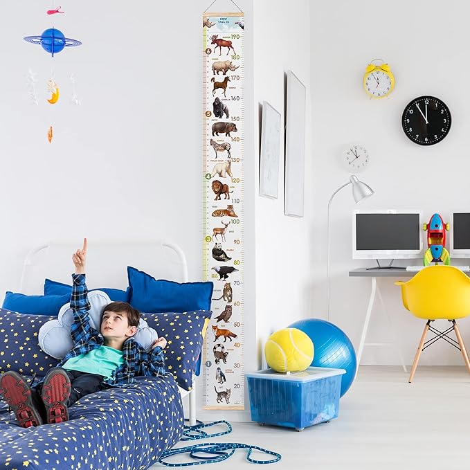 LIFELIKO Personalised Growth Chart for Animal Lovers, Removable Wall Ruler for Boys and Girls, Kid’s Room Decoration (Multicolor)