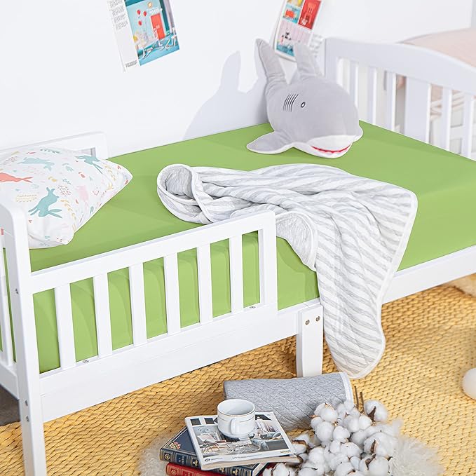 NTBAY 100% Brushed Microfiber Fitted Crib Sheet, Super Soft and Cozy 28x52 Crib Sheet for Standard Crib and Toddler Mattresses, Boys, Girls, Unisex, Green, 28x52 Inches