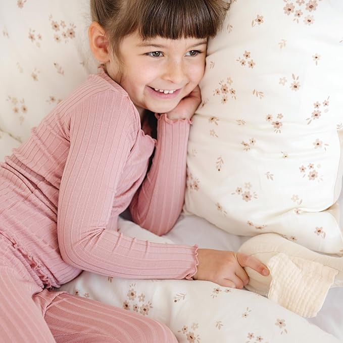 MakeMake Organics Organic Full Fitted Sheet Set GOTS Certified Organic Cotton Fitted Sheet with Pillowcase Ultra Soft Non Toxic Breathable Ditsy Flowers Modern Girls Room (Full, Bloom)