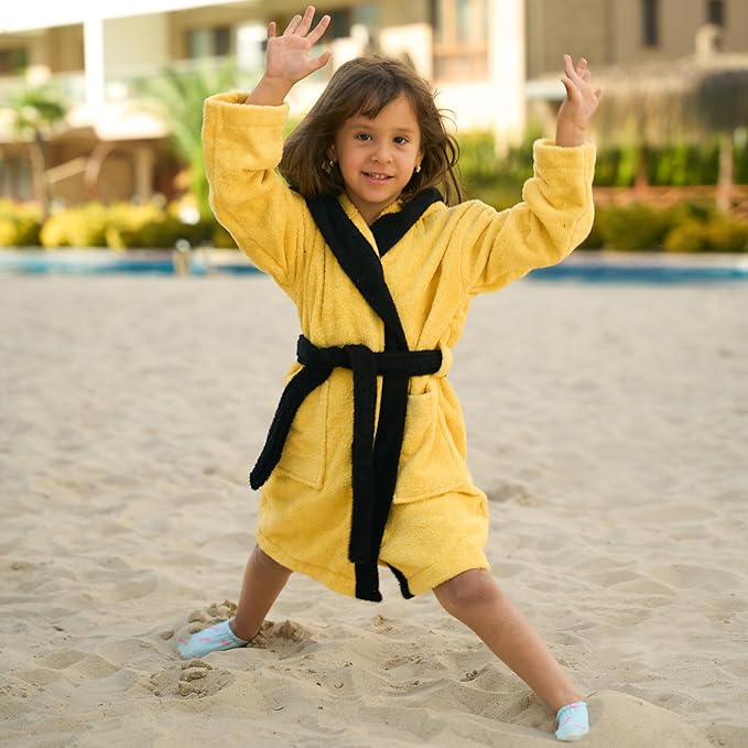 BAGNO MILANO Kids Organic Turkish Cotton Hooded Beach Cover-Up Towel, GOTS Certified, for Boys and Girls (Tiger Yellow, 3-4 Years)