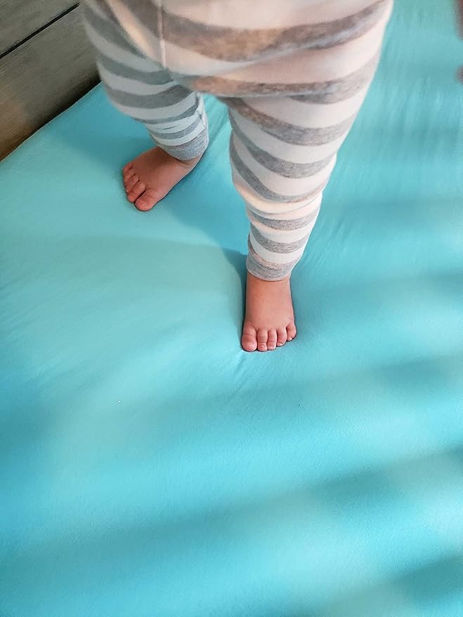 SheetWorld Baby Fitted Bassinet Sheet 15 x 33 inches, 100% Cotton Jersey Hypoallergenic Sheet, Unisex Boy Girl, Solid Aqua, Made in USA