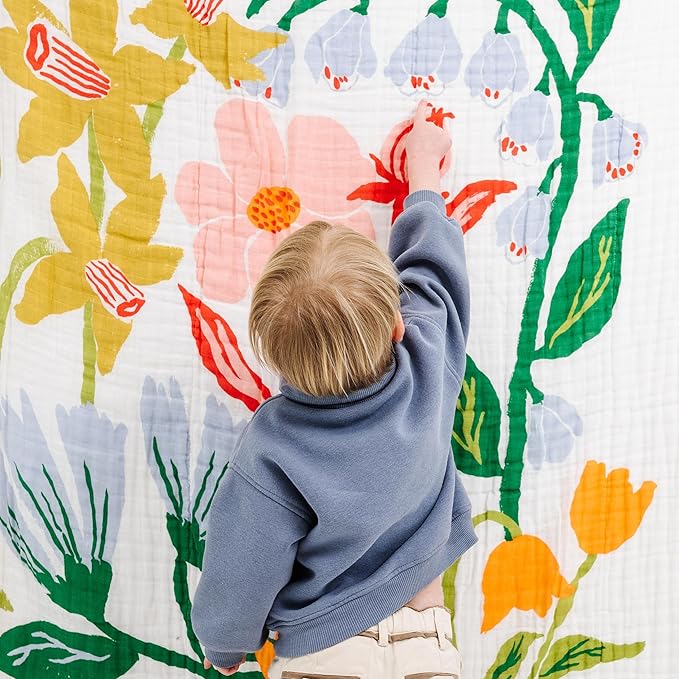 CLEMENTINE KIDS Twin Muslin Throw Blanket (Cottage Garden)
