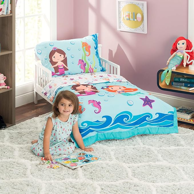 EVERYDAY KIDS 4 Piece Toddler Bedding Set -Undersea Mermaids Adventure- Includes Comforter, Flat Sheet, Fitted Sheet and Reversible Pillowcase