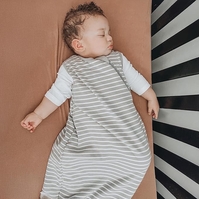 Woolino Merino Wool and Organic Cotton Baby Sleep Bag - 4 Season Classic Sleep Sack - Two-Way Zipper Sleeping Bag for Toddler - 18-36 Months - Birch Gray