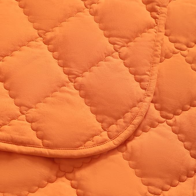 FLXXIE 4 Pieces Toddler Bedding Set, Soft and Breathable Microfiber Crib Sheet Set, Includes Quilted Comforter, Flat Top Sheet, Fitted Sheet, Envelope Pillow Case for Boys and Girls, Orange